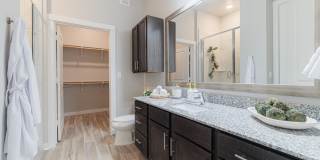 Senior Housing - Arella on Jones Gallery 10