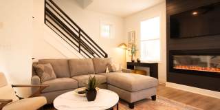 2510 Pacific Avenue - 1 Gallery 13