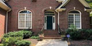 205 Berry Hill Gallery 2