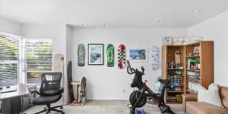 668 Westlake Street Gallery 22