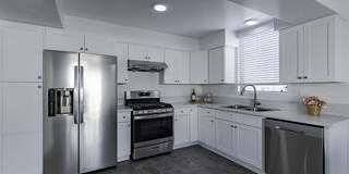 1017 South Bedford Street Gallery 4