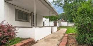 1118 E Platte Avenue Gallery 1