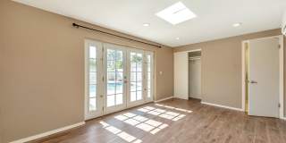 5-Bedroom Tempe Home with Private Pool, Guest House & Garage Near ASU Gallery 30