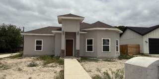 105 Margaret Gallery 1