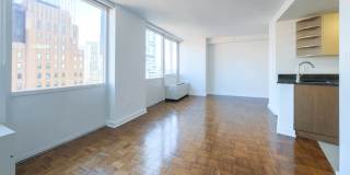 The Brooklyner Gallery 43