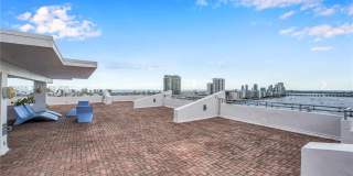 11 Island Ave Gallery 56