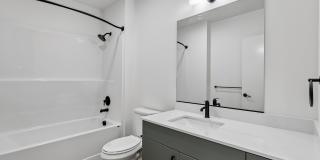 Tanager Gallery 21