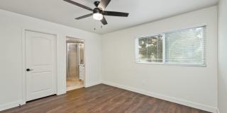 1318 Agate Gallery 16