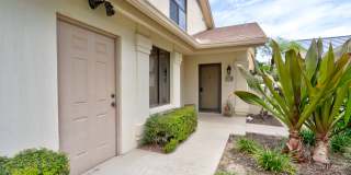 Luxurious 3 Bedroom Oasis with Pool and Beach Access AVAILABLE NOW! Gallery 6