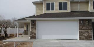 **Move-In Discount!** 3 Bedroom 2.5 - Twin Home in Gemini Meadows Gallery 1