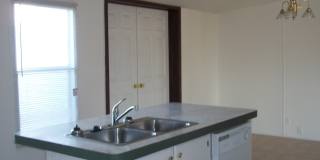 3 bedroom, 2 bath, large bonus room, large covered porch, mobile home Gallery 1
