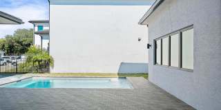 5718 Ashwood Cir W Gallery 36