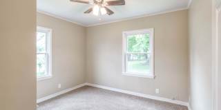 1446 South Erie Avenue Gallery 32