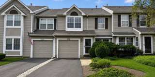 Newtown Grant Large Renovated Townhome 3 Beds 2.5 Bath Available Oct 1, 2026 Gallery 1