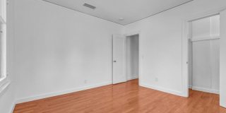 1448 Calumet Ave Gallery 21