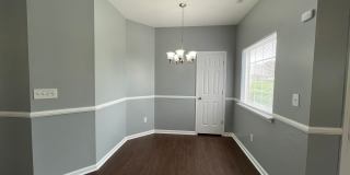 Lovely Single Family House with New Flooring & Paint! 2-Car Garage Gallery 23