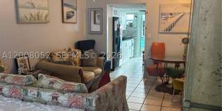 6490 Collins Ave Gallery 3