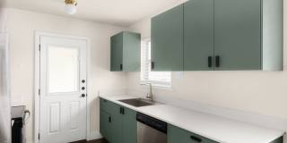 **Remodeled 2/1 Duplex in Southeast Austin – Modern Style, Open Layout, and Prime Location!** Gallery 5