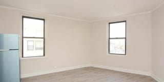 3333 Diversey Gallery 8