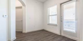 Ryze at Sunfield Gallery 14