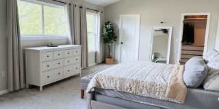 Updated 5 bedroom Kenosha home Gallery 19