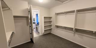 4024 N COTTONWOOD Drive Gallery 37