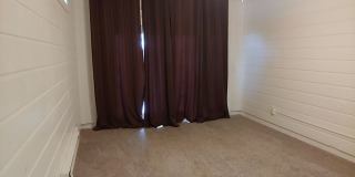Beautifully Updated Boulder 3Bed/2Bath- Walking distance from CU campus & 29th St Mall! Available 8/7/26! Gallery 17