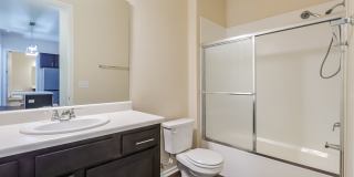 Amazing Austin condo! Gallery 16