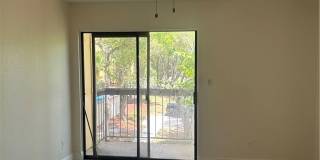 2875 Winkler Avenue Gallery 2