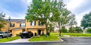 OVIEDO/UCF RENTAL-Fresh paint! Inviting 2 story 3 bd 2.5 bath townhouse located in Hawthorne Glen - Move in 8-1-2026!! Gallery 1