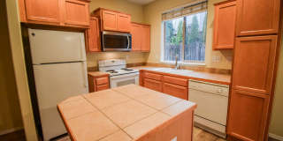 Beautiful Home in Amazing Neighborhood! Gallery 8