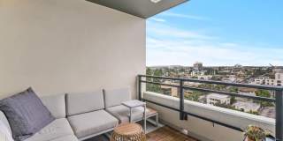 475 Redwood Street - 1201 Gallery 17