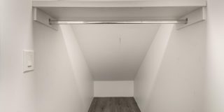 1933 E Monroe Street Gallery 15