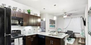 Student Housing - Cherry Street Gallery 12