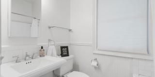 663 Yorkshire Road NE Gallery 37