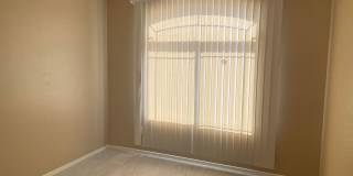 4 Bedroom, 2 Bath New paint and flooring Gallery 5