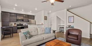 Beautiful Home in Garden City! Gallery 1