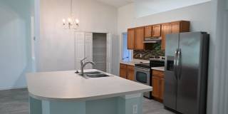 Large 4 bedroom home awaits your arrival! Gallery 6