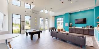 Windsor at Manhattan Gallery 99