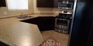 Great 3 Bed 2 Bath Sandy Condo!! Great 3 Bed 2 Bath Sandy Condo!! Gallery 6
