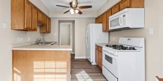 3490 WILLOWVIEW Court Gallery 5