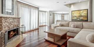 318 26th Street Gallery 7