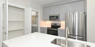 21 Fitzsimons Apartment Homes Gallery 3
