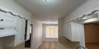 Fab 4 bed 2 bath 2 garage Gallery 5