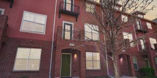 Immaculate 3 Bedroom Townhome Near Downtown COS Gallery 3