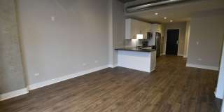 3833 N Broadway Gallery 172