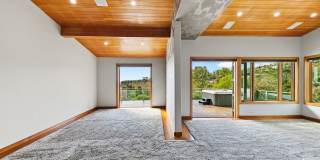 4 Bed, 5 bath home with stunning ocean views located in Malibu hills Gallery 29
