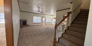 3br 2.5ba on Surrey Hills Golf Course!! Gallery 12