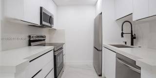 13250 SW 7th Ct Gallery 5