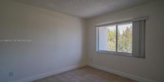 7920 Camino Real Gallery 10